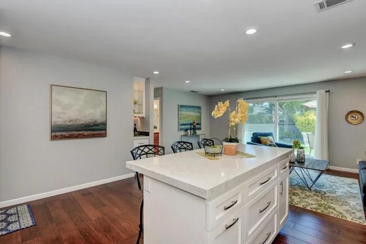 2374 Alberta Court, Santa Clara, California 95050