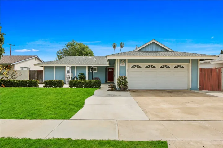 14082 Woodlawn Avenue, Tustin, California 92780
