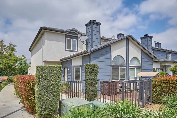 1555 Orange Avenue 1307, Redlands, California 92373