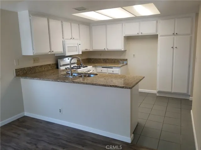 809 E Mesa Drive, Rialto, California 92376