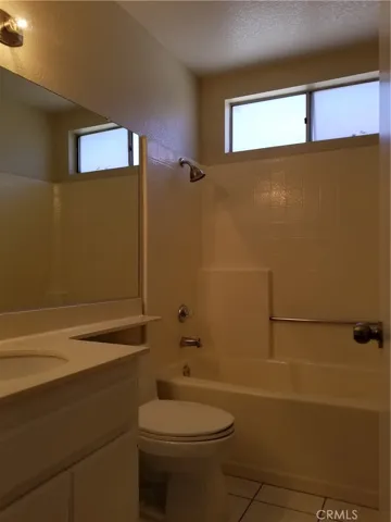 809 E Mesa Drive, Rialto, California 92376
