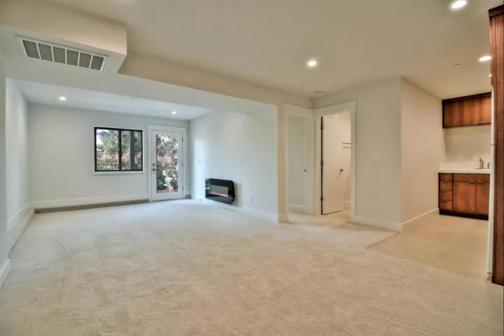 477 Sims Road, Santa Cruz, California 95060