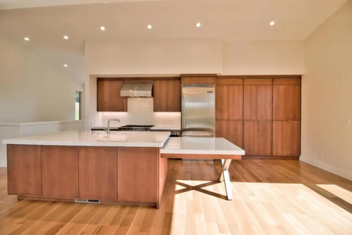 477 Sims Road, Santa Cruz, California 95060