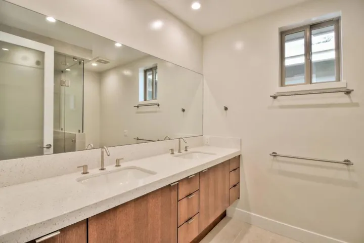 477 Sims Road, Santa Cruz, California 95060
