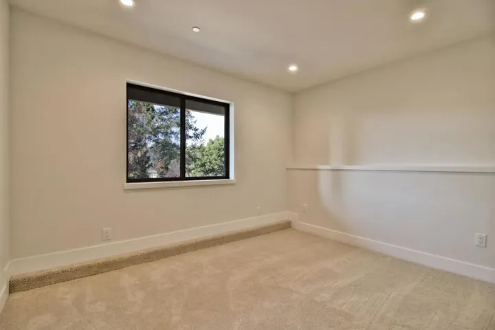 477 Sims Road, Santa Cruz, California 95060