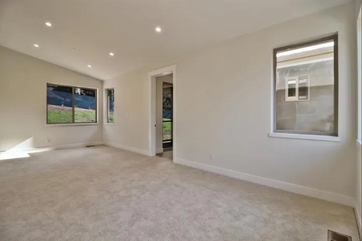 477 Sims Road, Santa Cruz, California 95060
