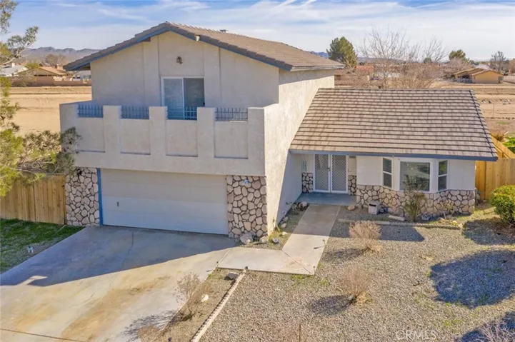 26835 Lakeview Drive, Helendale, California 92342