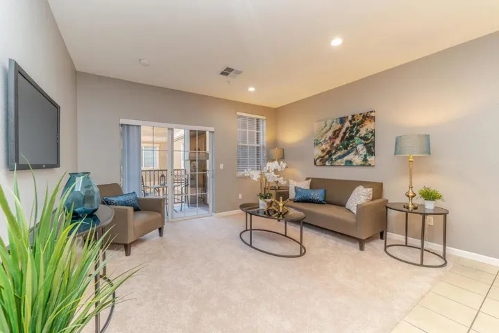 88 N Jackson Avenue 307, San Jose, California 95116