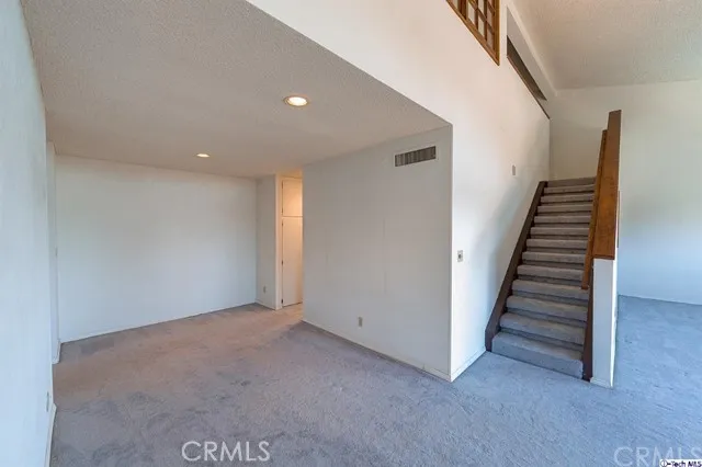 320 E Stocker Street 302, Glendale, California 91207