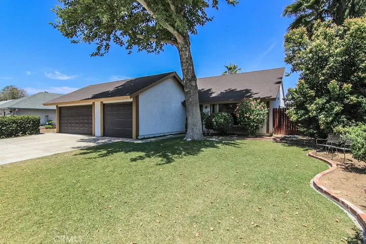 9231 Tamarisk Place, Riverside, California 92503