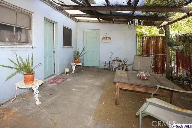 1831 Arvin Drive, Glendale, California 91208