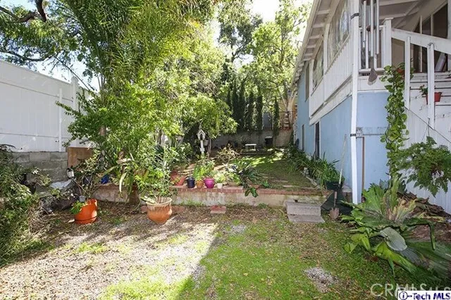 1831 Arvin Drive, Glendale, California 91208