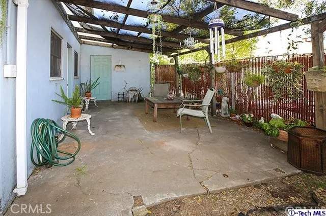 1831 Arvin Drive, Glendale, California 91208