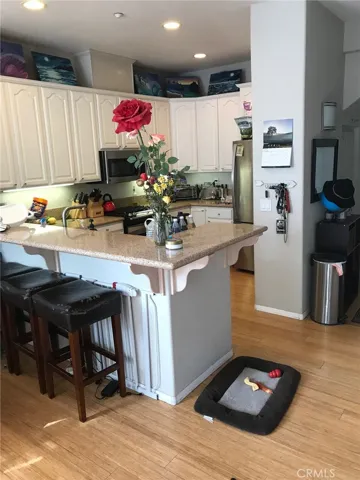 919 Lawrence Drive, San Luis Obispo, California 93401