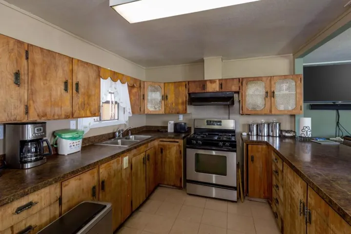394 Farley Street, Mountain View, California 94043