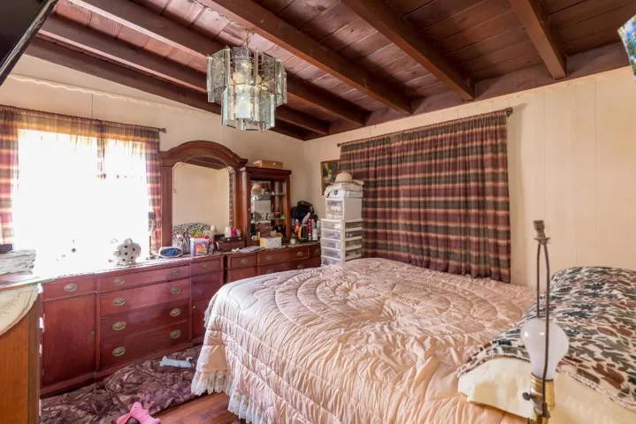 394 Farley Street, Mountain View, California 94043