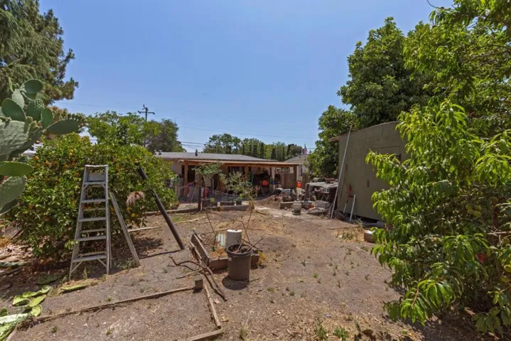 394 Farley Street, Mountain View, California 94043