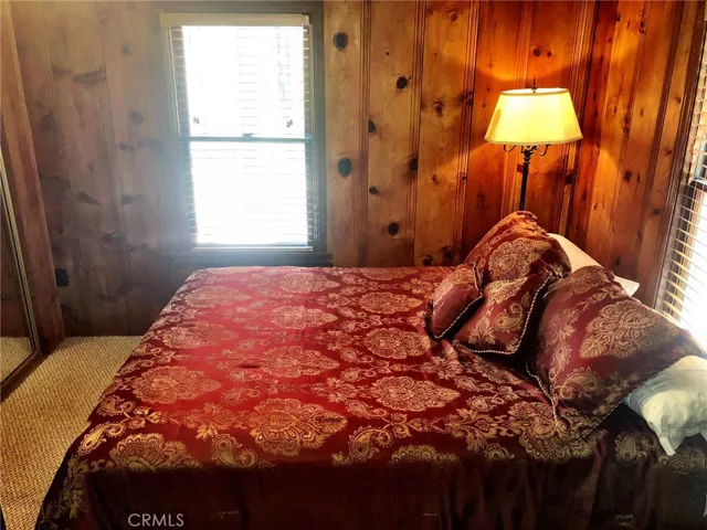 BEDROOM 1-MAIN LEVEL