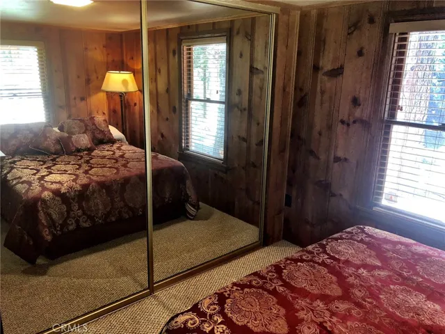 BEDROOM 1-MAIN LEVEL