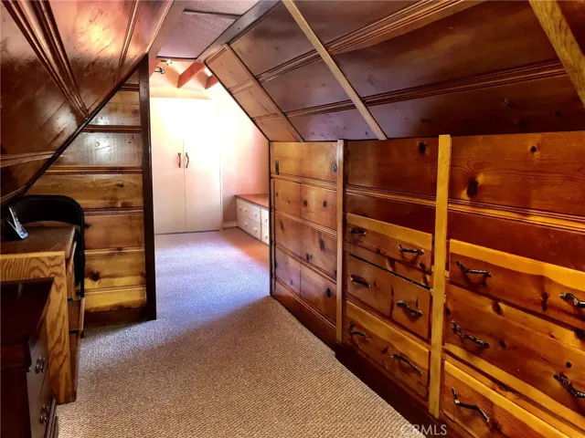 DRESSING AREA UPSTAIRS ADJACENT TO BEDROOM 3
