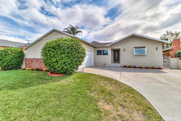5020 N Nearglen Avenue, Covina, California 91724