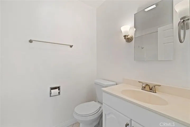 1018 Cabrillo Park Drive F, Santa Ana, California 92701