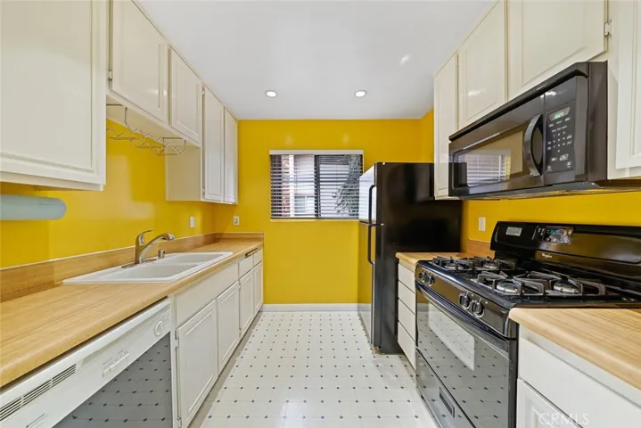 1018 Cabrillo Park Drive F, Santa Ana, California 92701