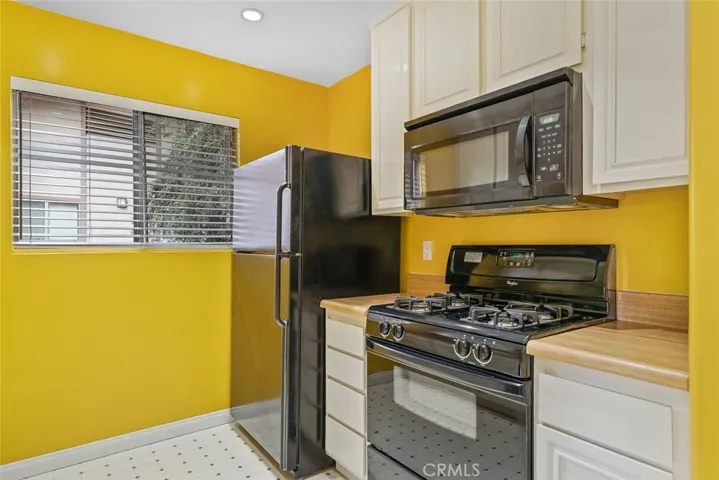 1018 Cabrillo Park Drive F, Santa Ana, California 92701