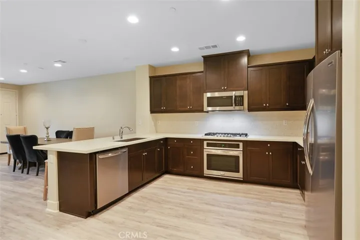 128 S Auburn Heights Lane, Anaheim Hills, California 92807