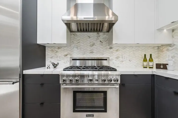 2287 37th Avenue, San Francisco, California 94116
