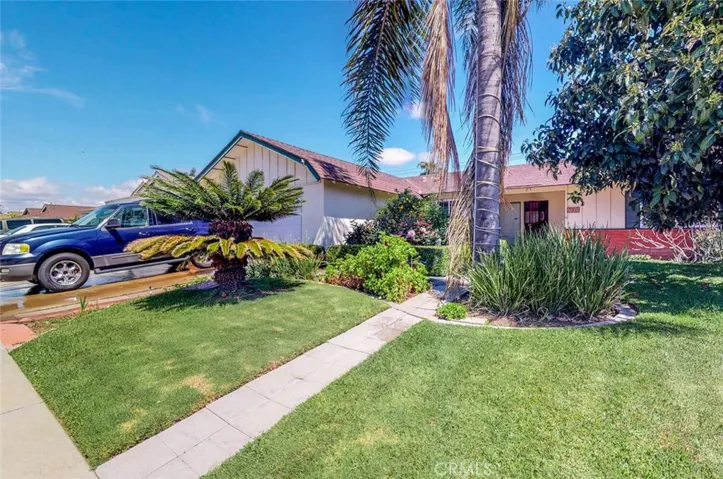 17848 Elm Street, Fountain Valley, California 92708