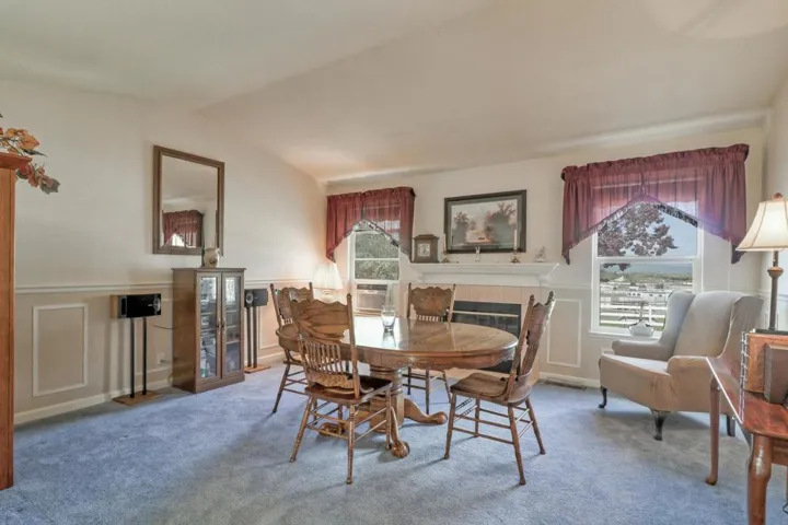 840 Heatherwood Estates Drive, Hollister, California 95023