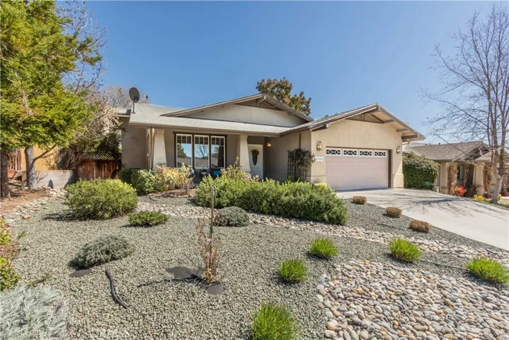 1522 Via Rosa, Paso Robles, California 93446