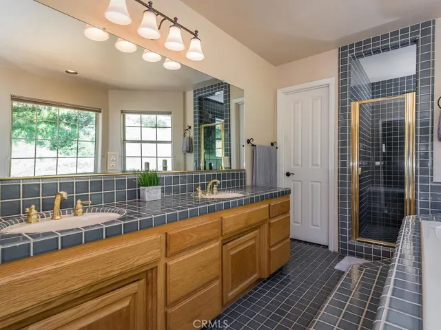 11700 Santa Lucia Road, Atascadero, California 93422