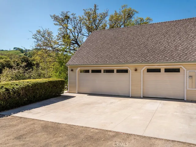 11700 Santa Lucia Road, Atascadero, California 93422