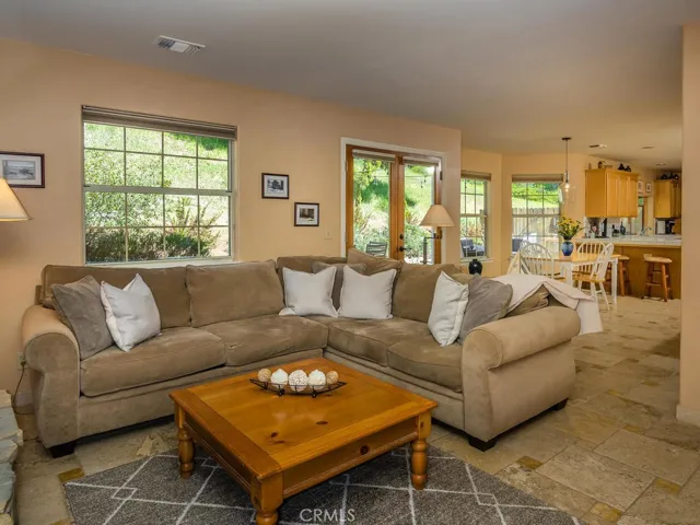 11700 Santa Lucia Road, Atascadero, California 93422