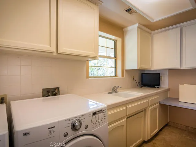 11700 Santa Lucia Road, Atascadero, California 93422