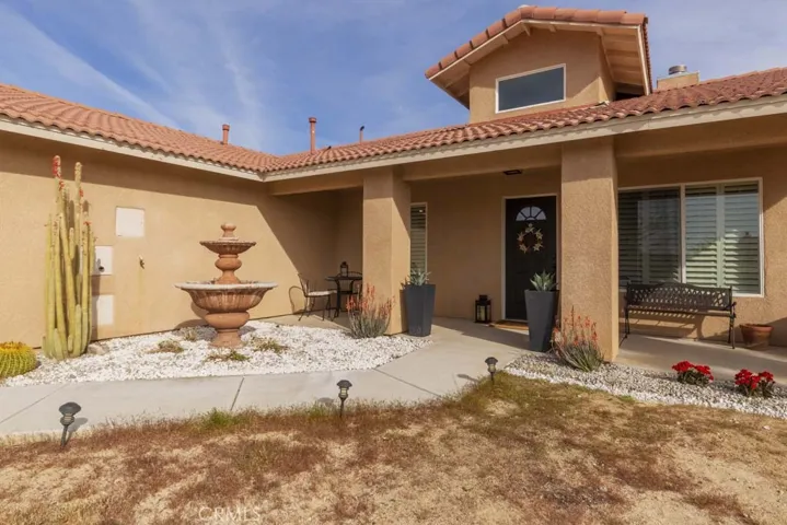 61745 Pueblo Trail, Joshua Tree, California 92252