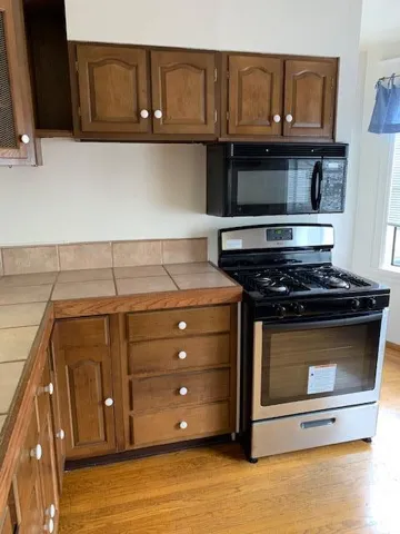 119 Highland Avenue C, Burlingame, California 94010