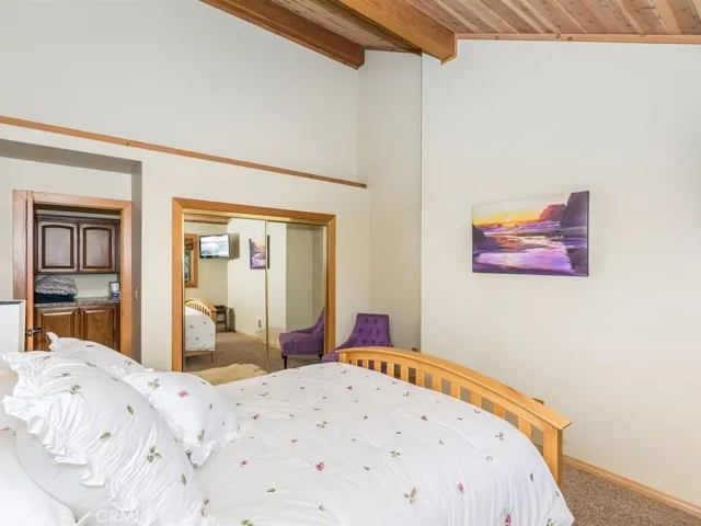 3011 Blue Bird Drive, Running Springs, California 92382