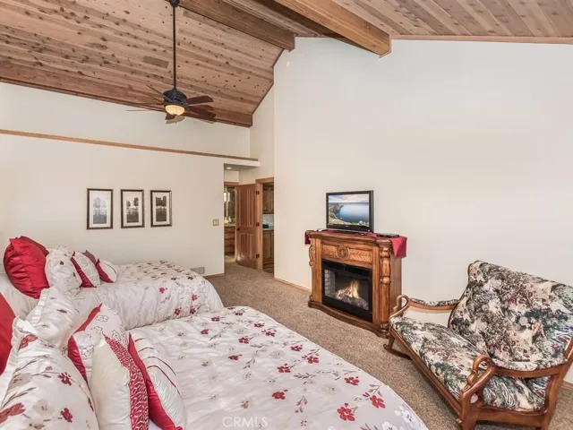 3011 Blue Bird Drive, Running Springs, California 92382