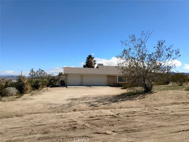 7119 Saddleback Road, Joshua Tree, California 92252