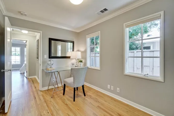 162 Del Monte Avenue, Los Altos, California 94022