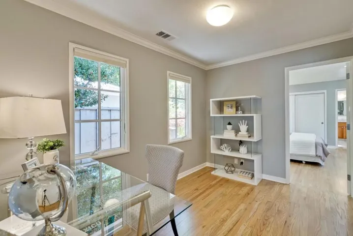 162 Del Monte Avenue, Los Altos, California 94022