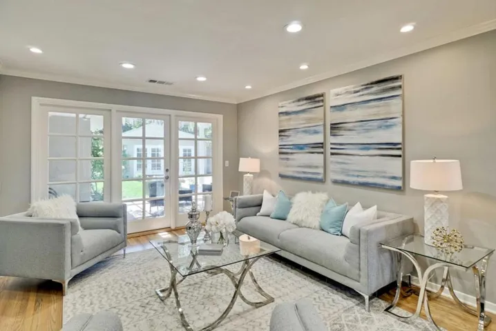 162 Del Monte Avenue, Los Altos, California 94022