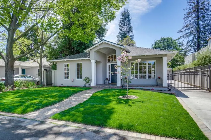 162 Del Monte Avenue, Los Altos, California 94022