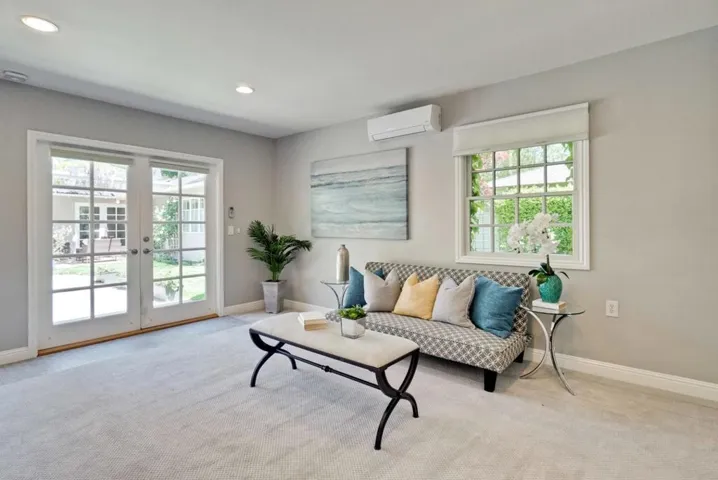 162 Del Monte Avenue, Los Altos, California 94022