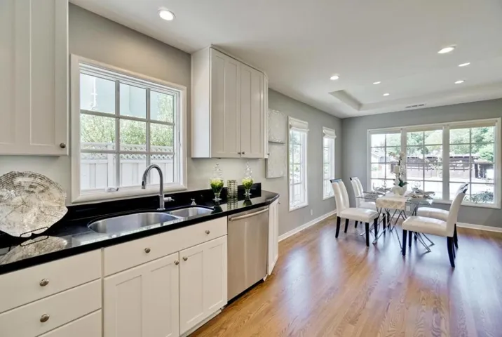 162 Del Monte Avenue, Los Altos, California 94022