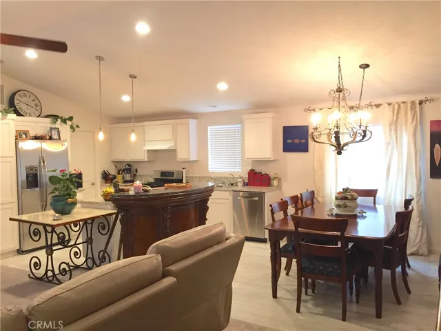 3700 Buchanan Street 14, Riverside, California 92503