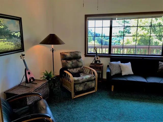 12040 Madrone Avenue, Felton, California 95018